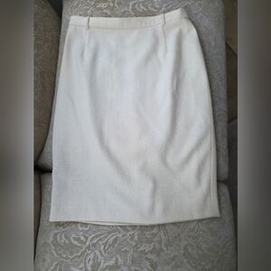 Vintage 90s Escada Bouclé Skirt  Wool Blend– Margaretha Ley Era Size 40 NWT $515